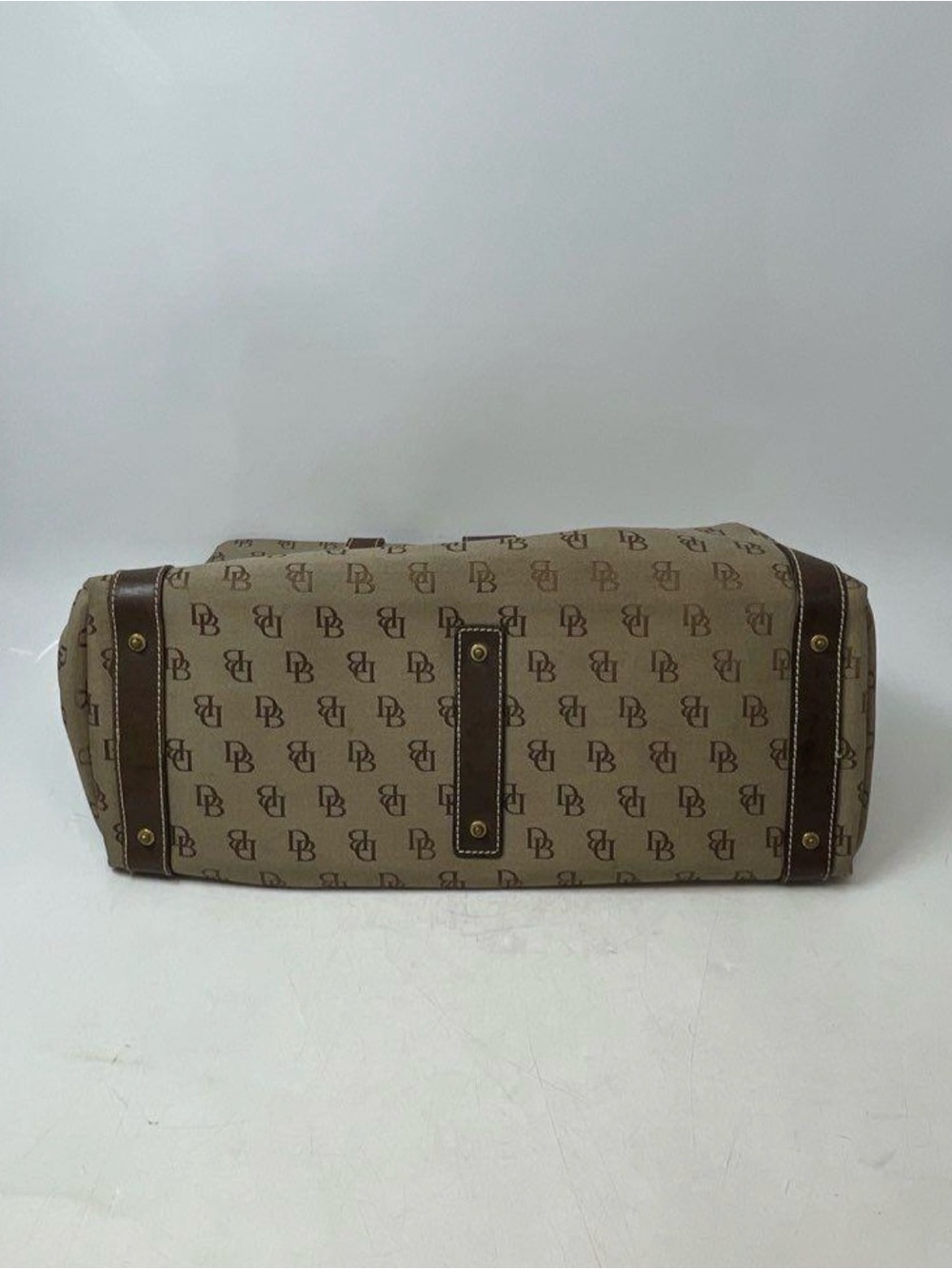 Dooney&Bourke L Monogram Beige & Brown Tote Bag - Picture 4 of 8